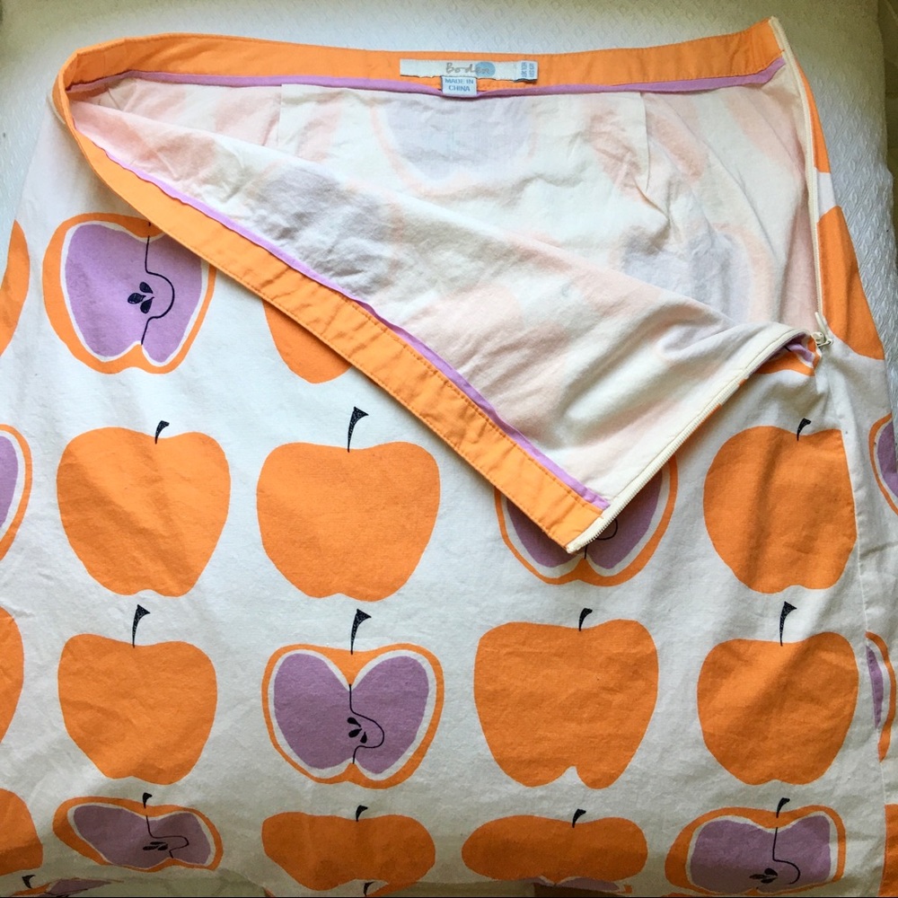Fun & Fruity Boden apple skirt!! 🍏 - Picture 6 of 8